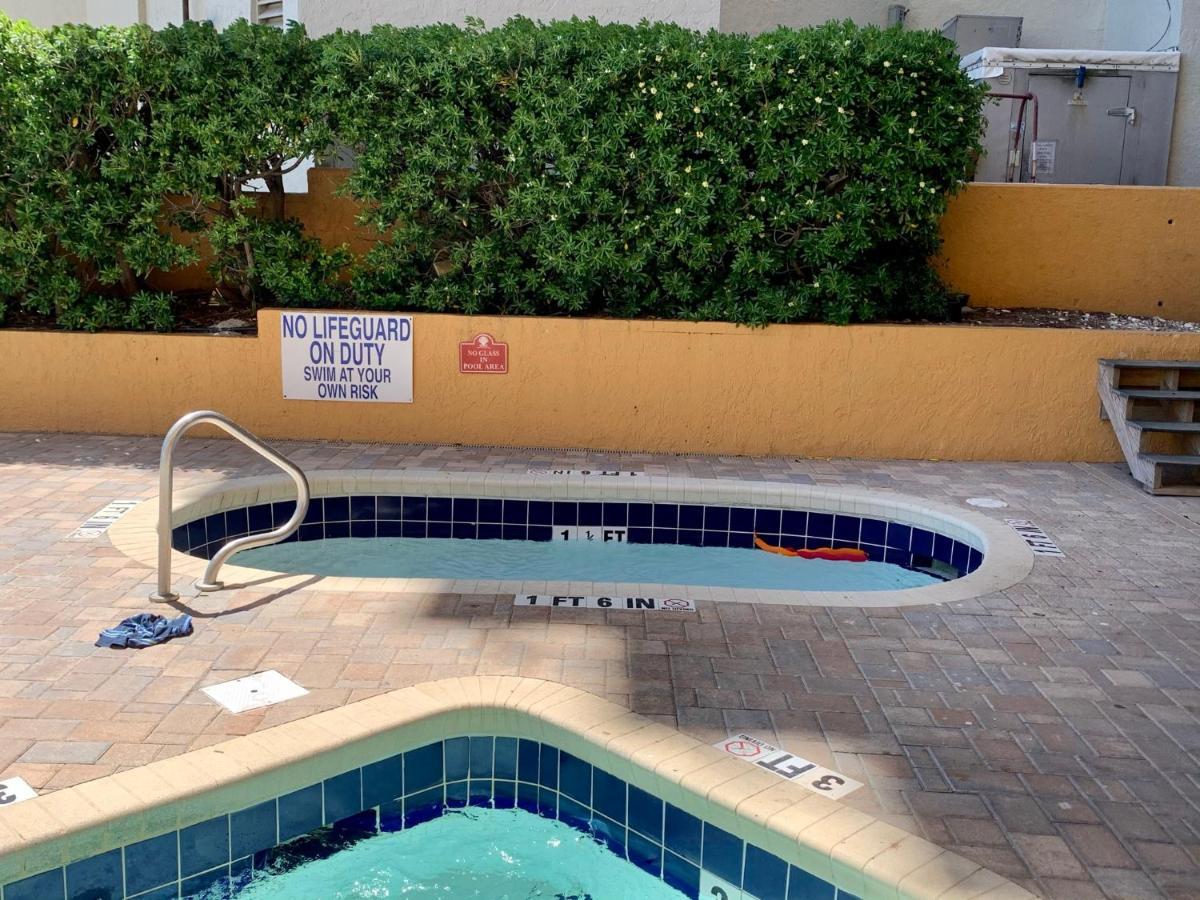 Absolute Beach Pet Friendly Myrtle Beach Buitenkant foto